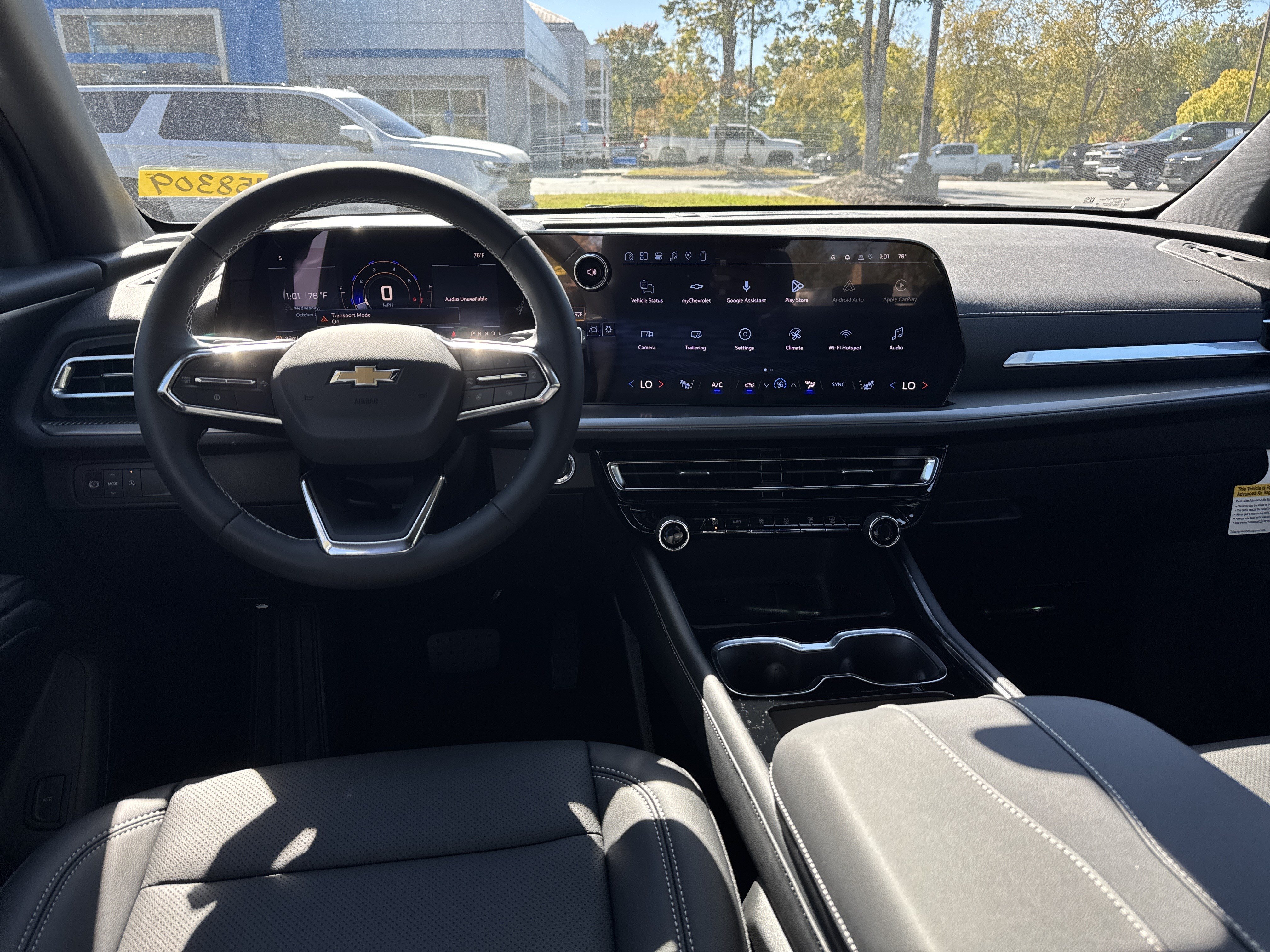 New 2027 Chevrolet Traverse LT w/ LPO, Floor Liner Package FWD image 24