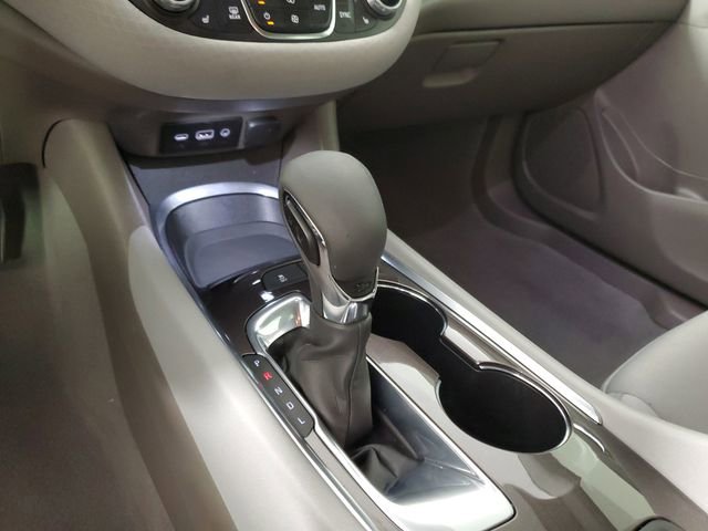 Used 2021 Chevrolet Malibu LT image 30