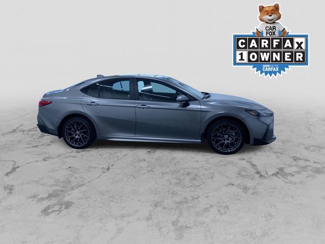 Used 2026 Toyota Camry SE image 2