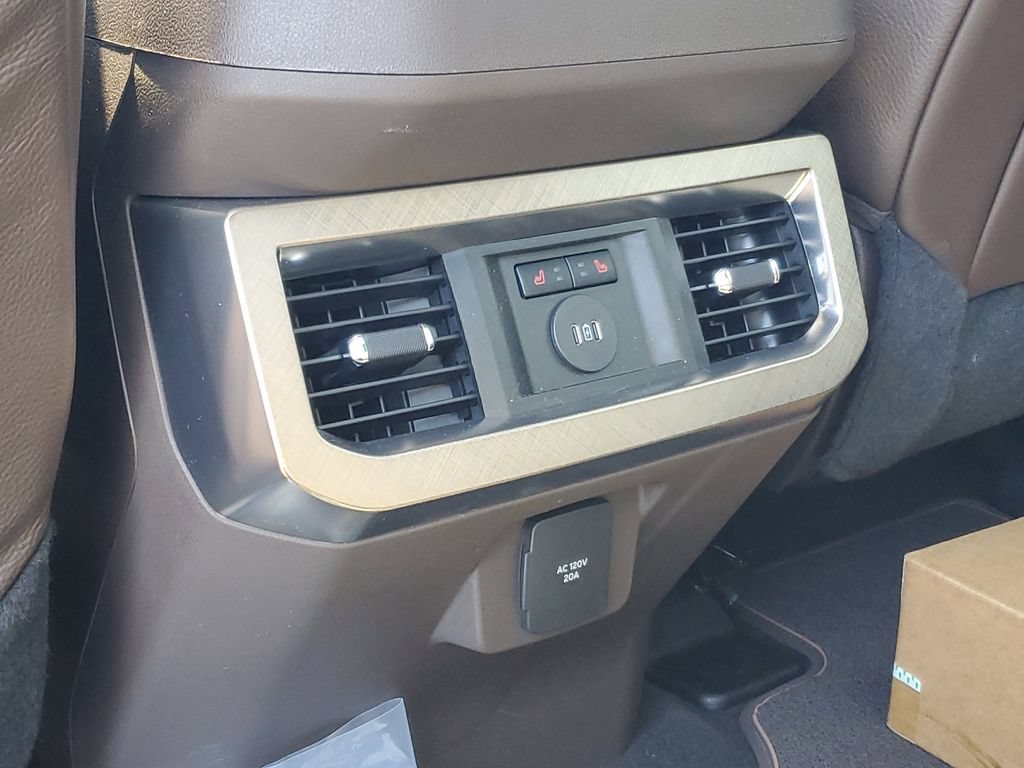 New 2026 Ford F250 King Ranch w/ Chrome Package AWD/4WD image 34