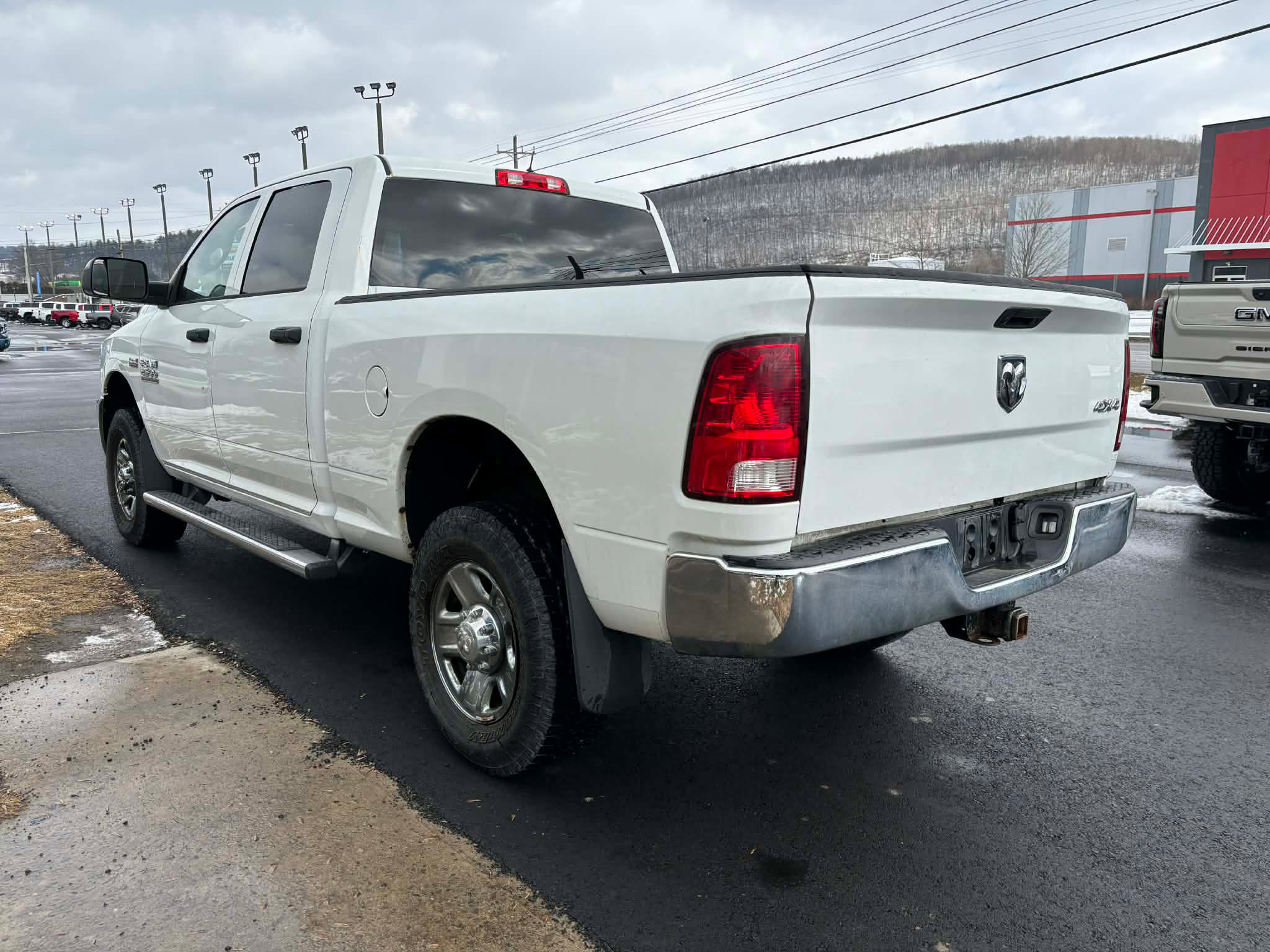 Used 2016 RAM 2500 Tradesman w/ Chrome Appearance Group image 5