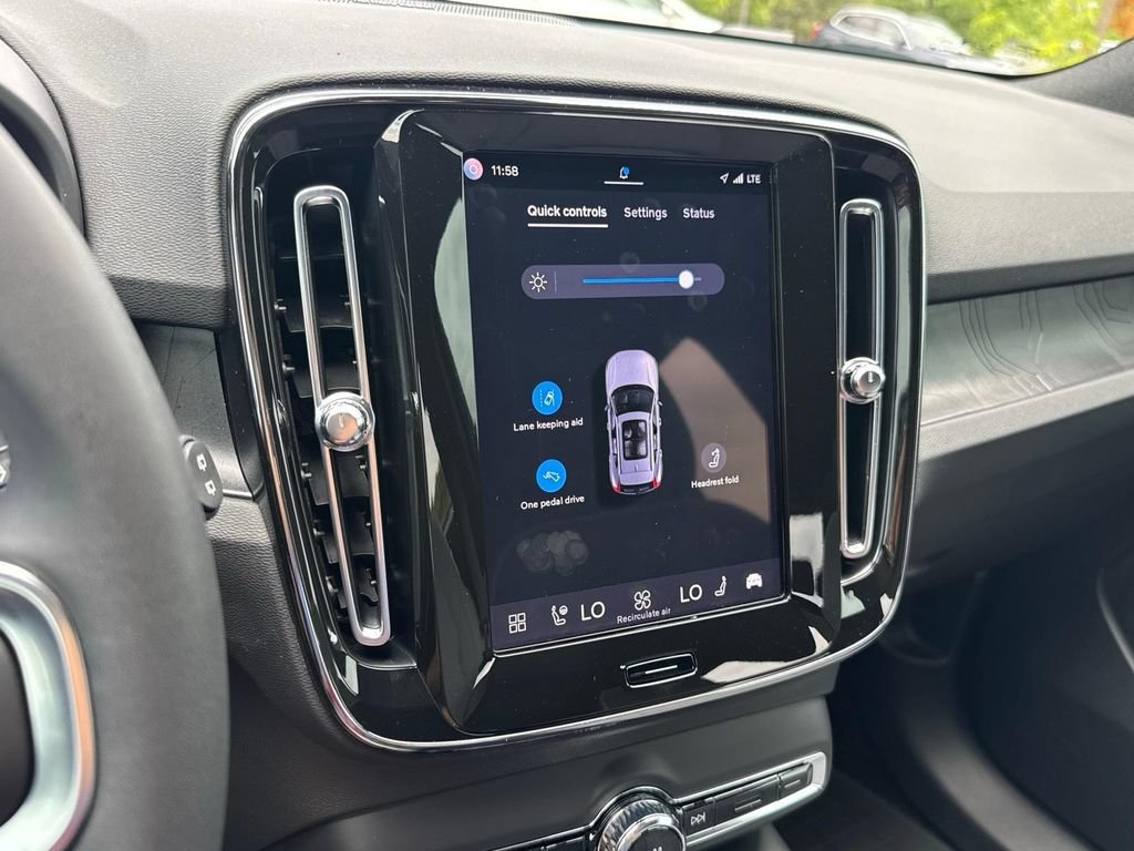 Certified 2023 Volvo XC40 Recharge Ultimate w/ Protection Package Premier AWD/4WD image 18
