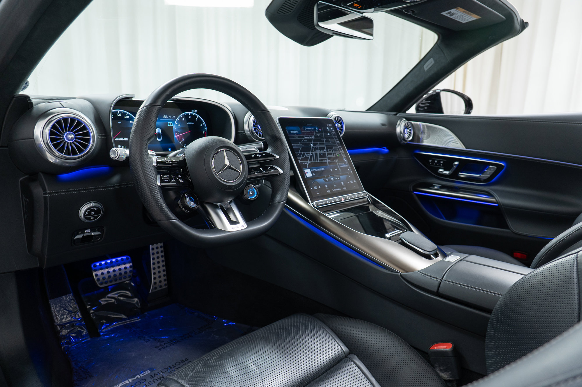 Certified 2022 Mercedes-Benz SL 55 AMG 4MATIC image 12