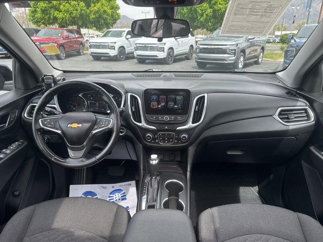 Used 2018 Chevrolet Equinox LT w/ Sun & Infotainment Package AWD/4WD image 13