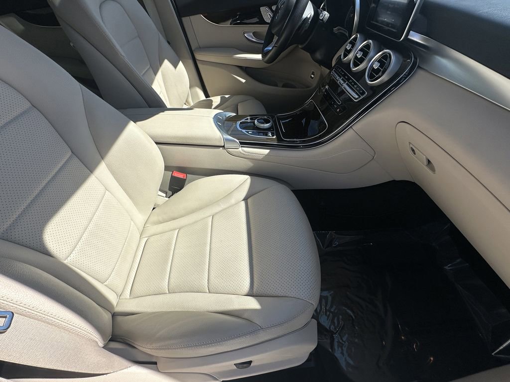 Used 2017 Mercedes-Benz GLC 300 GLC 300 image 15