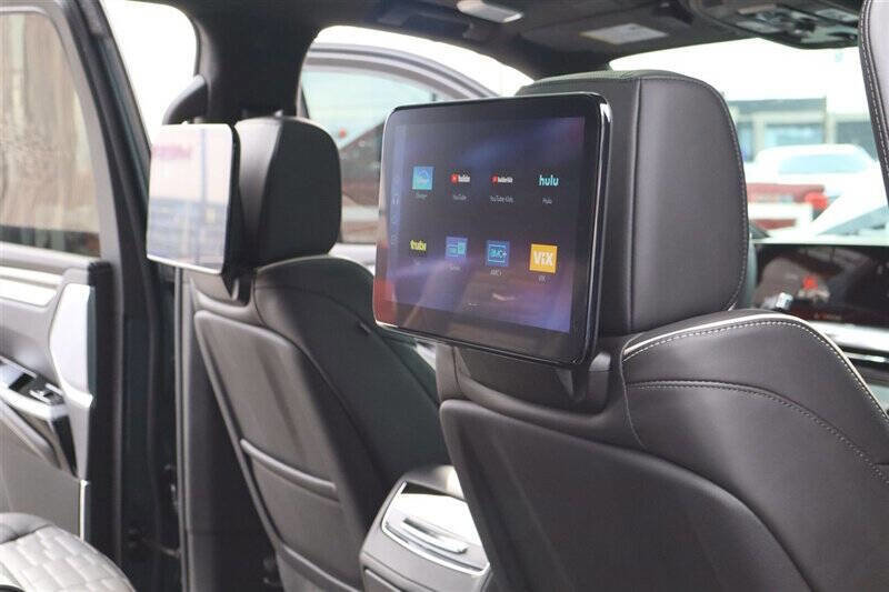 Used 2026 Cadillac Escalade V w/ LPO, ONYX Package image 28