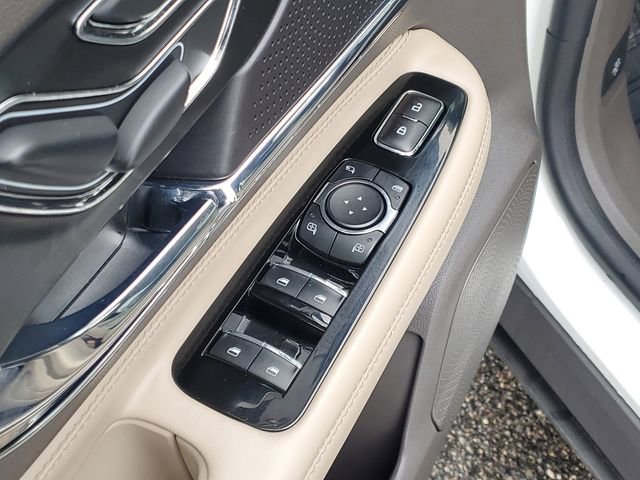 Certified 2023 Lincoln Corsair AWD w/ Equipment Group 101A image 10