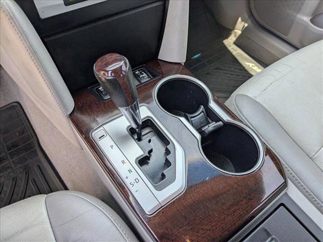 Used 2013 Toyota Camry XLE w/ Leather Pkg FWD image 12