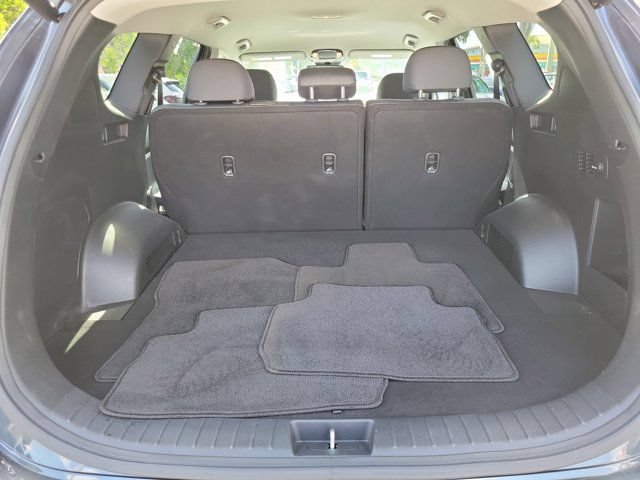 Certified 2023 Hyundai Santa Fe SEL FWD image 6