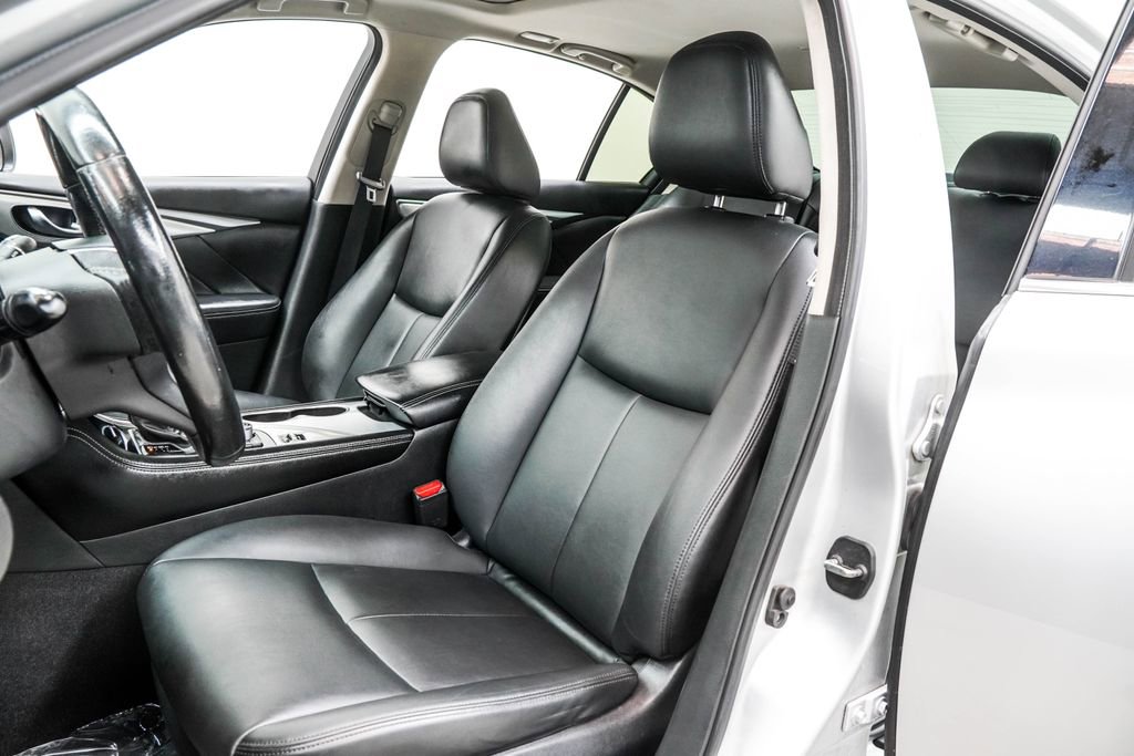 Used 2020 INFINITI Q50 Luxe w/ Cargo Package image 15
