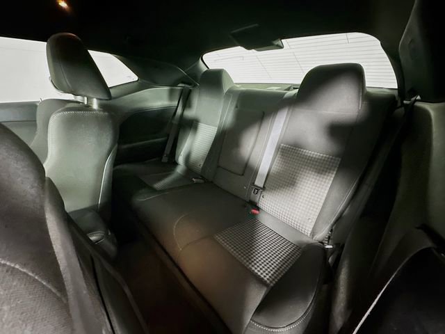 Used 2020 Dodge Challenger R/T w/ Driver Convenience Group RWD image 30