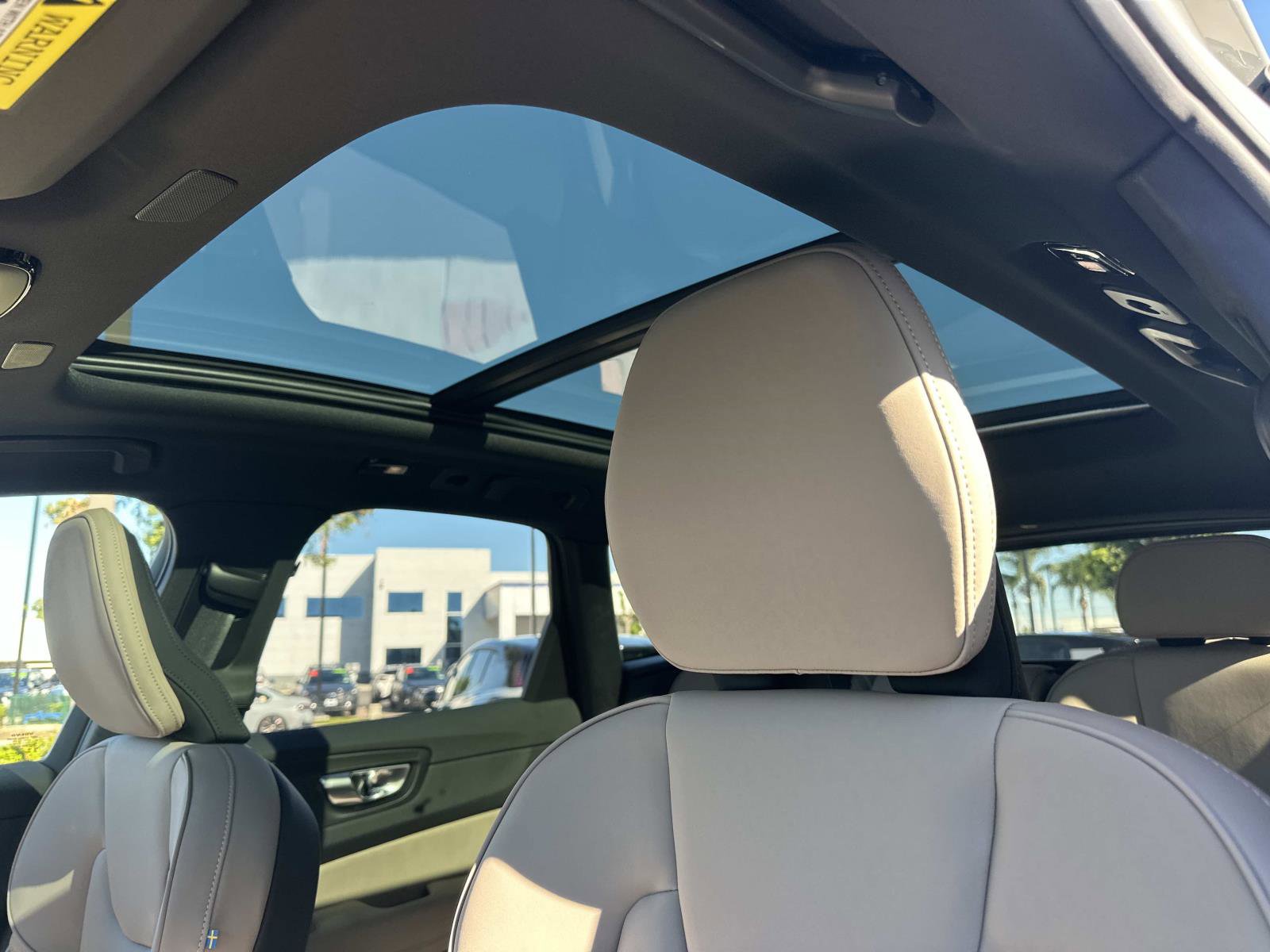 New 2026 Volvo XC60 T8 Plus w/ Climate Package AWD/4WD image 24