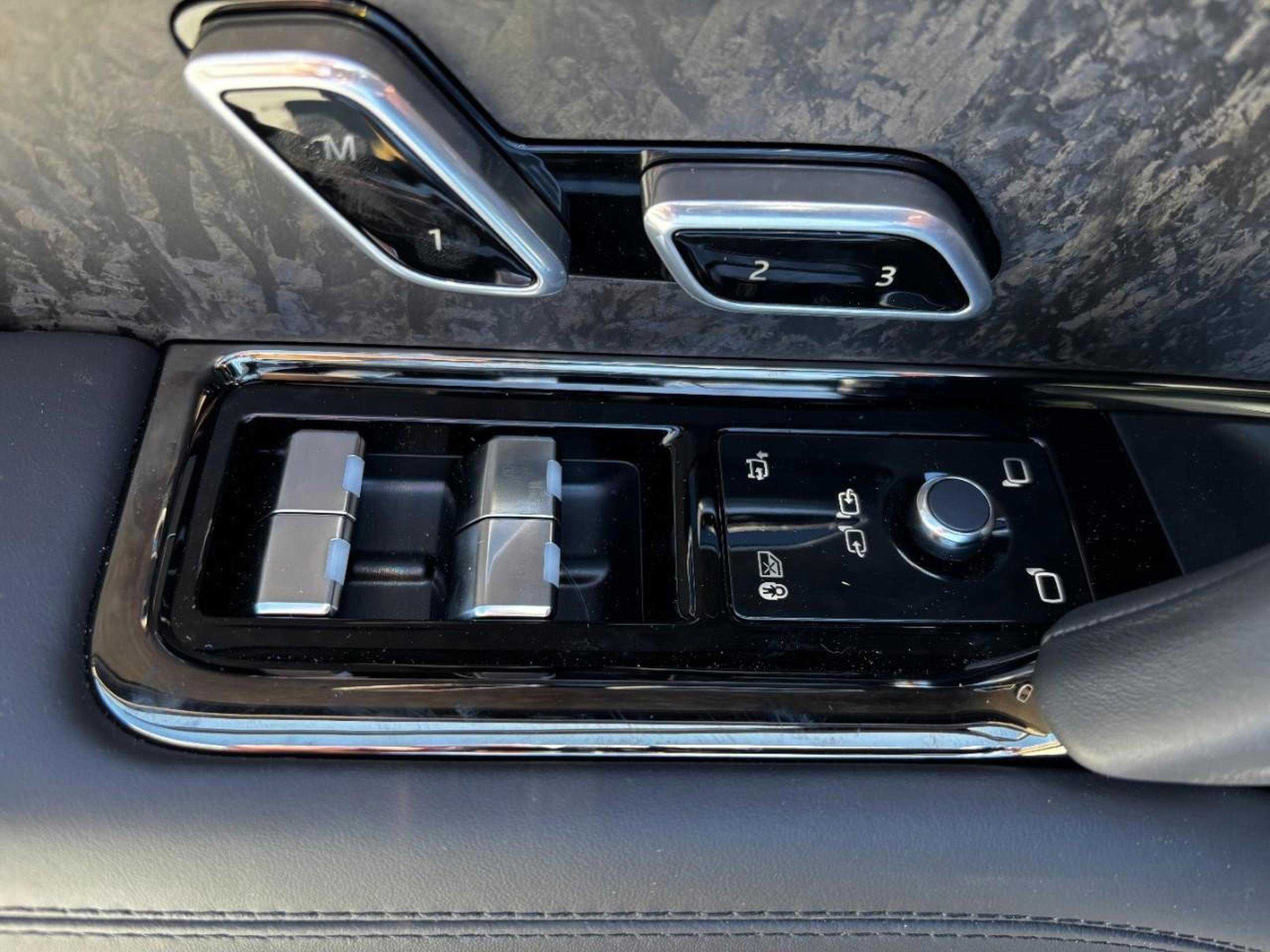 New 2025 Land Rover Range Rover Sport Autobiography image 33