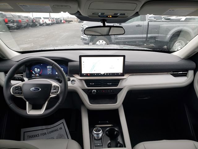 New 2025 Ford Explorer Active w/ Active Comfort Package image 13