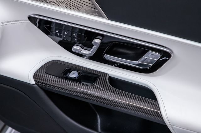 Used 2023 Mercedes-Benz SL 63 AMG 4MATIC image 42