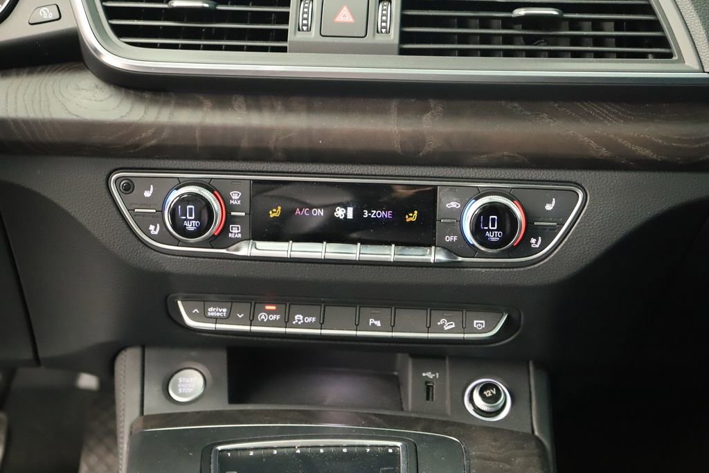 Used 2018 Audi Q5 Prestige w/ Prestige Package AWD/4WD image 20