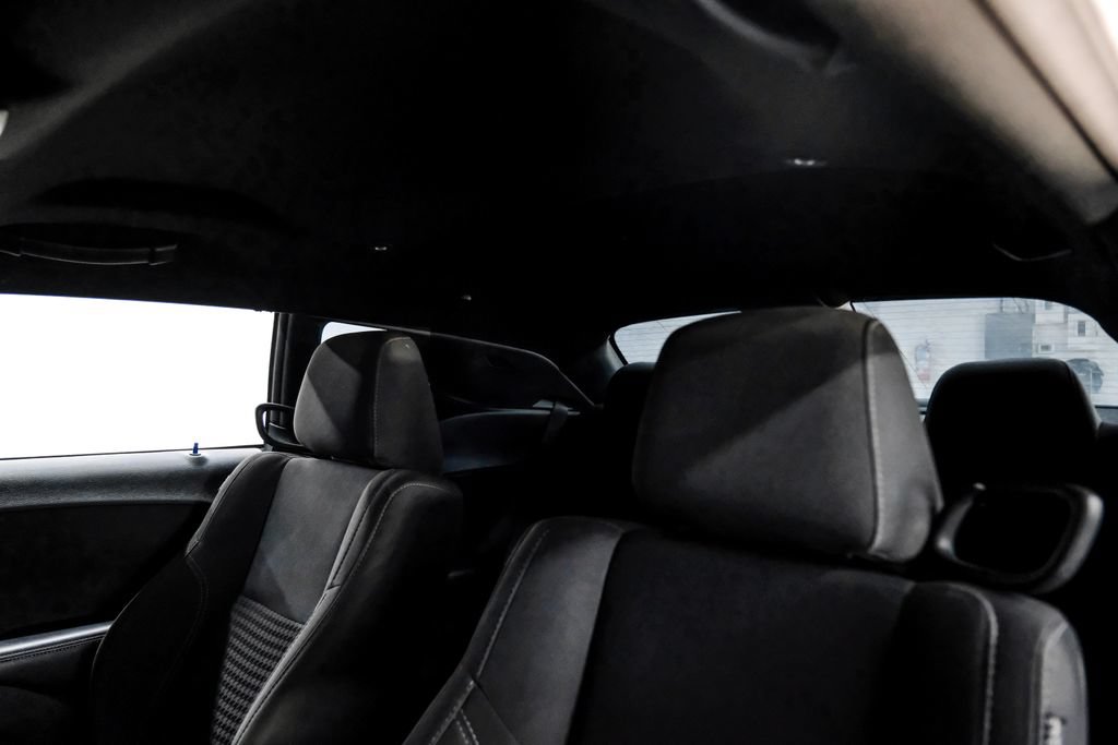 Used 2019 Dodge Challenger SXT w/ Blacktop Package RWD image 40