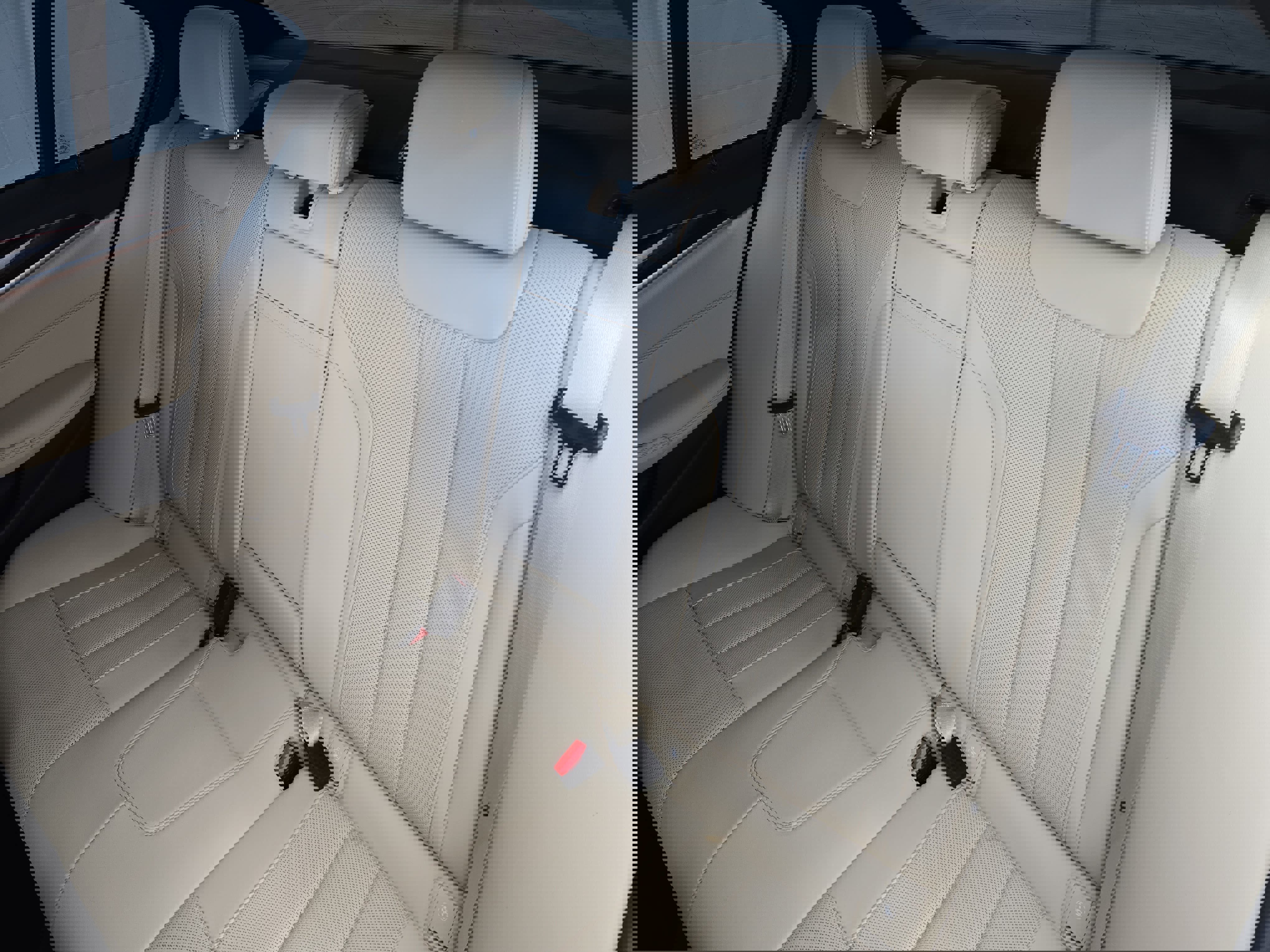 Used 2023 BMW 530i w/ Convenience Package image 14