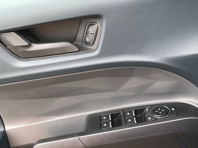 New 2026 Ford Maverick Lariat w/ Black Appearance Package image 24