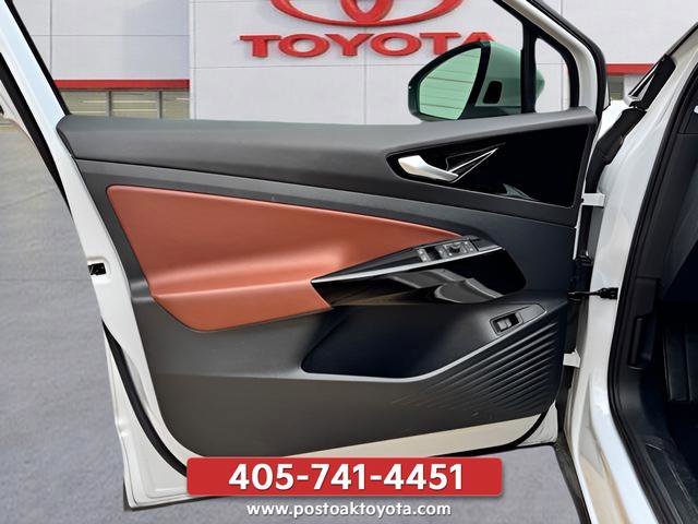 Used 2021 Volkswagen ID.4 Pro S w/ Gradient Package RWD image 11