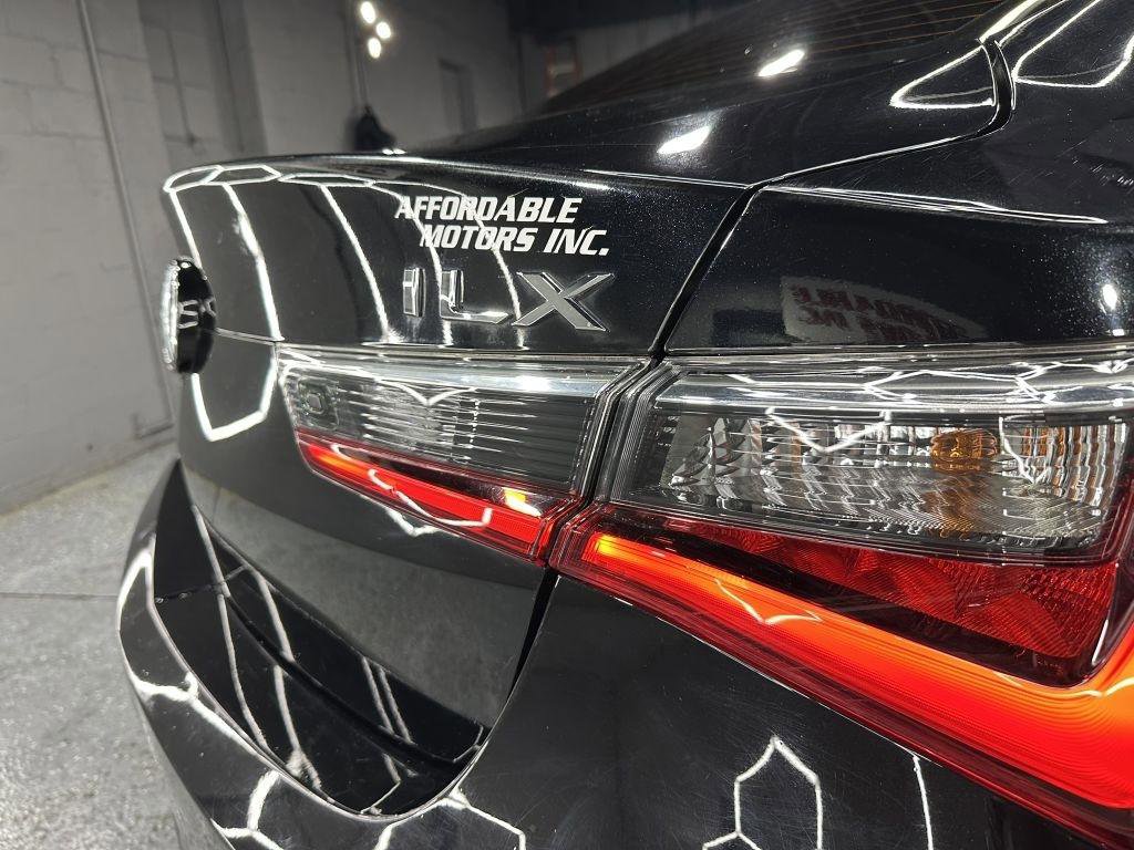 Used 2020 Acura ILX Premium Package image 31