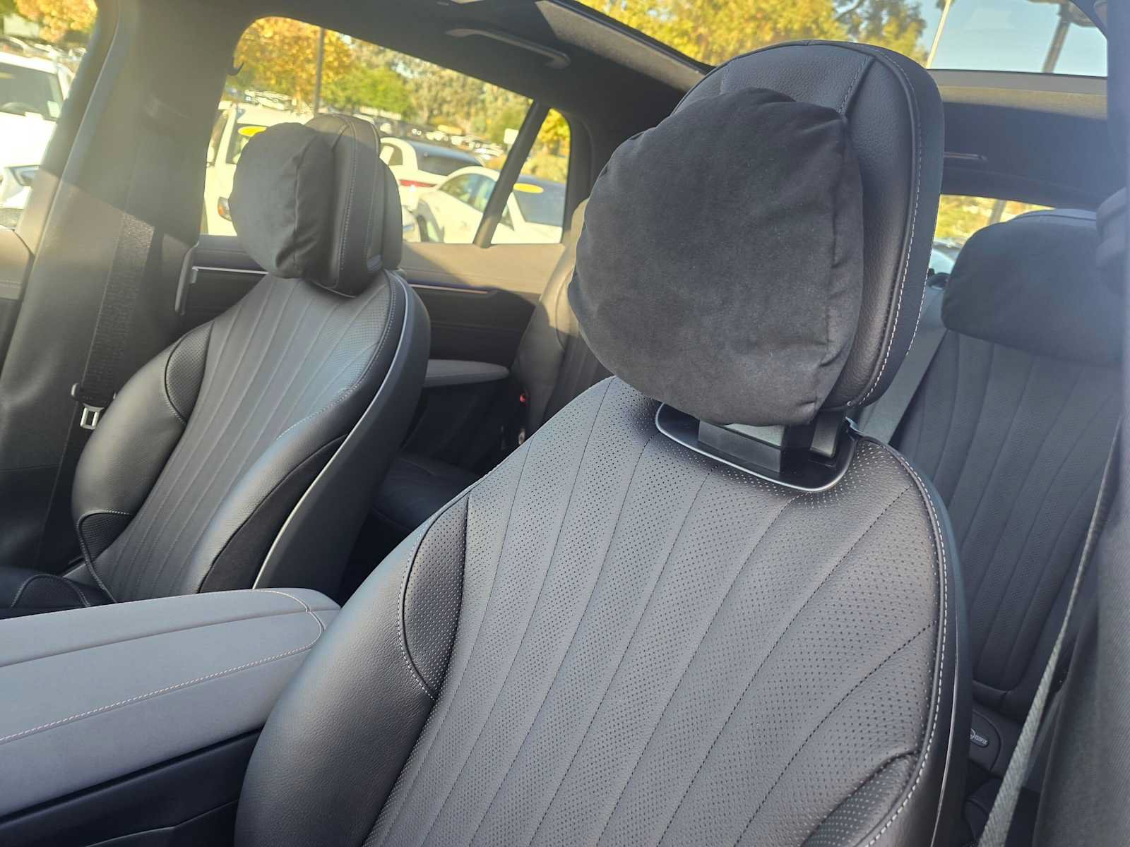 New 2027 Mercedes-Benz EQS 400 4MATIC SUV image 26