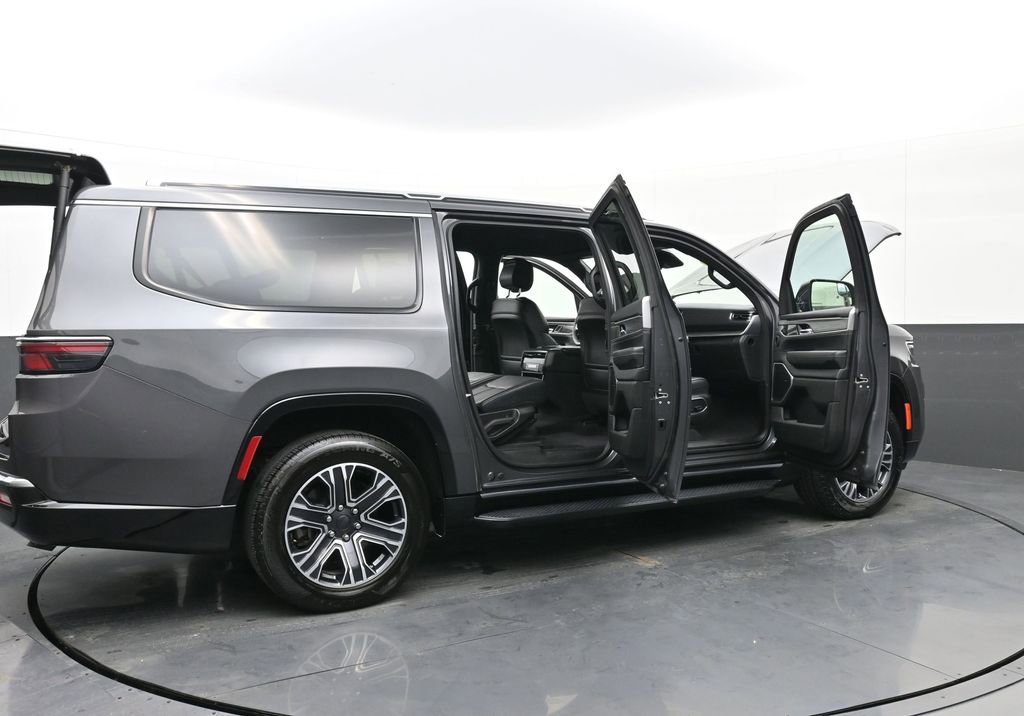 Used 2024 Jeep Wagoneer L Series II w/ Flexible Seating Group image 48