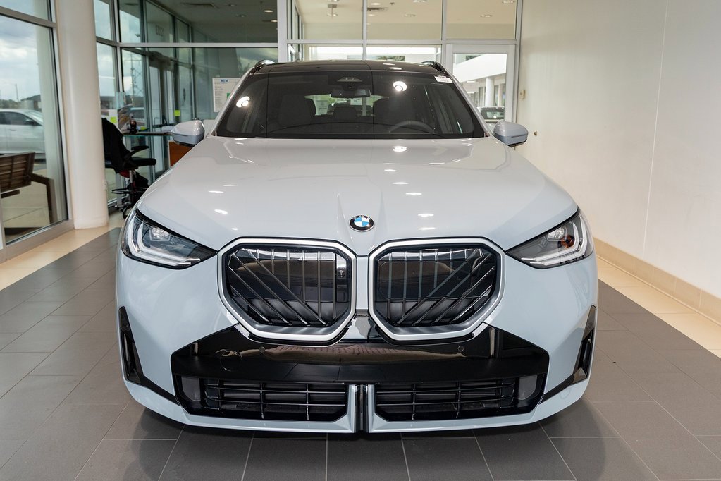 New 2026 BMW X3 xDrive30 w/ Premium Package image 2