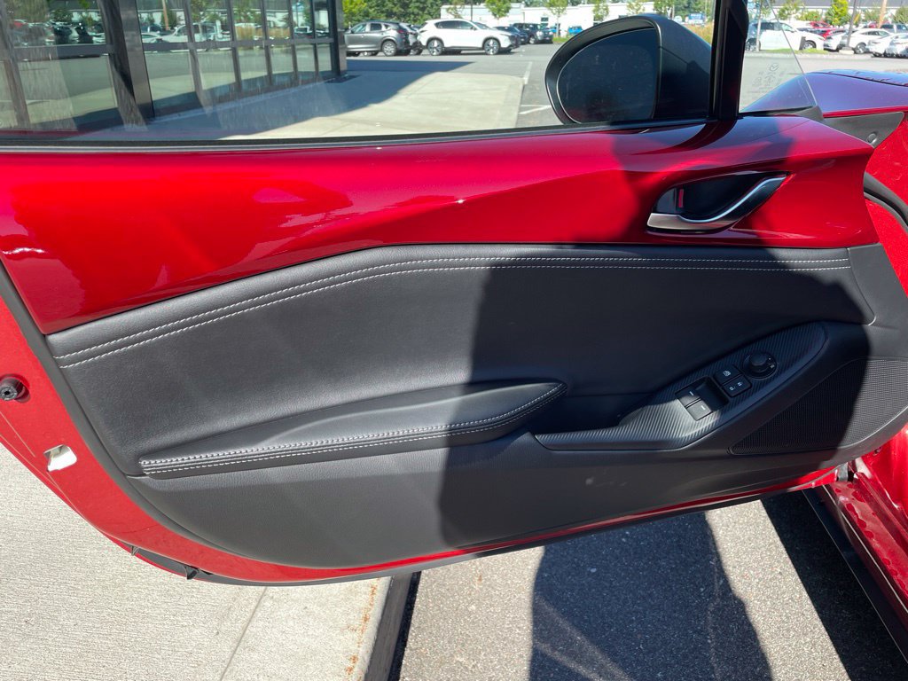 New 2026 MAZDA MX-5 Miata Club RWD image 12