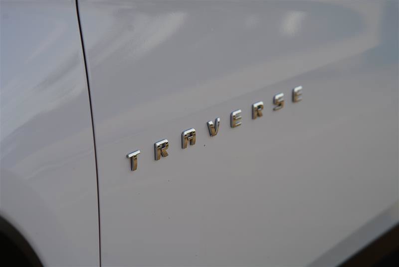 Used 2020 Chevrolet Traverse RS AWD/4WD image 32