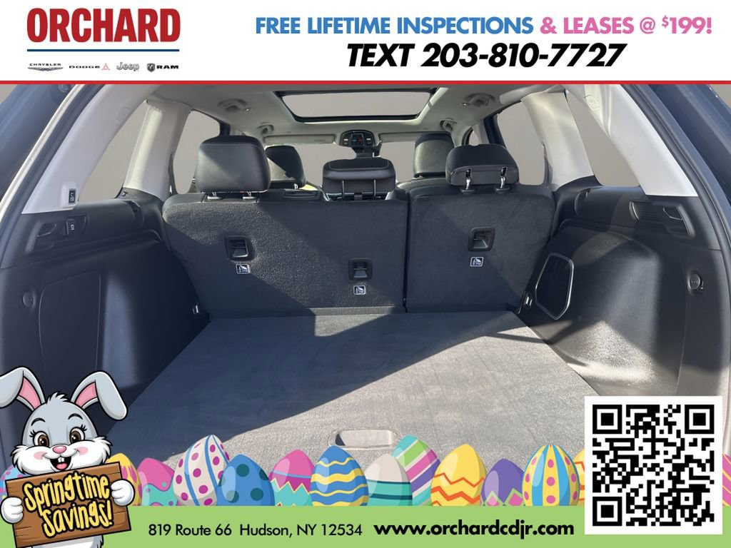 Used 2023 Jeep Grand Cherokee 4WD 4xe w/ Luxury Tech Group II image 16