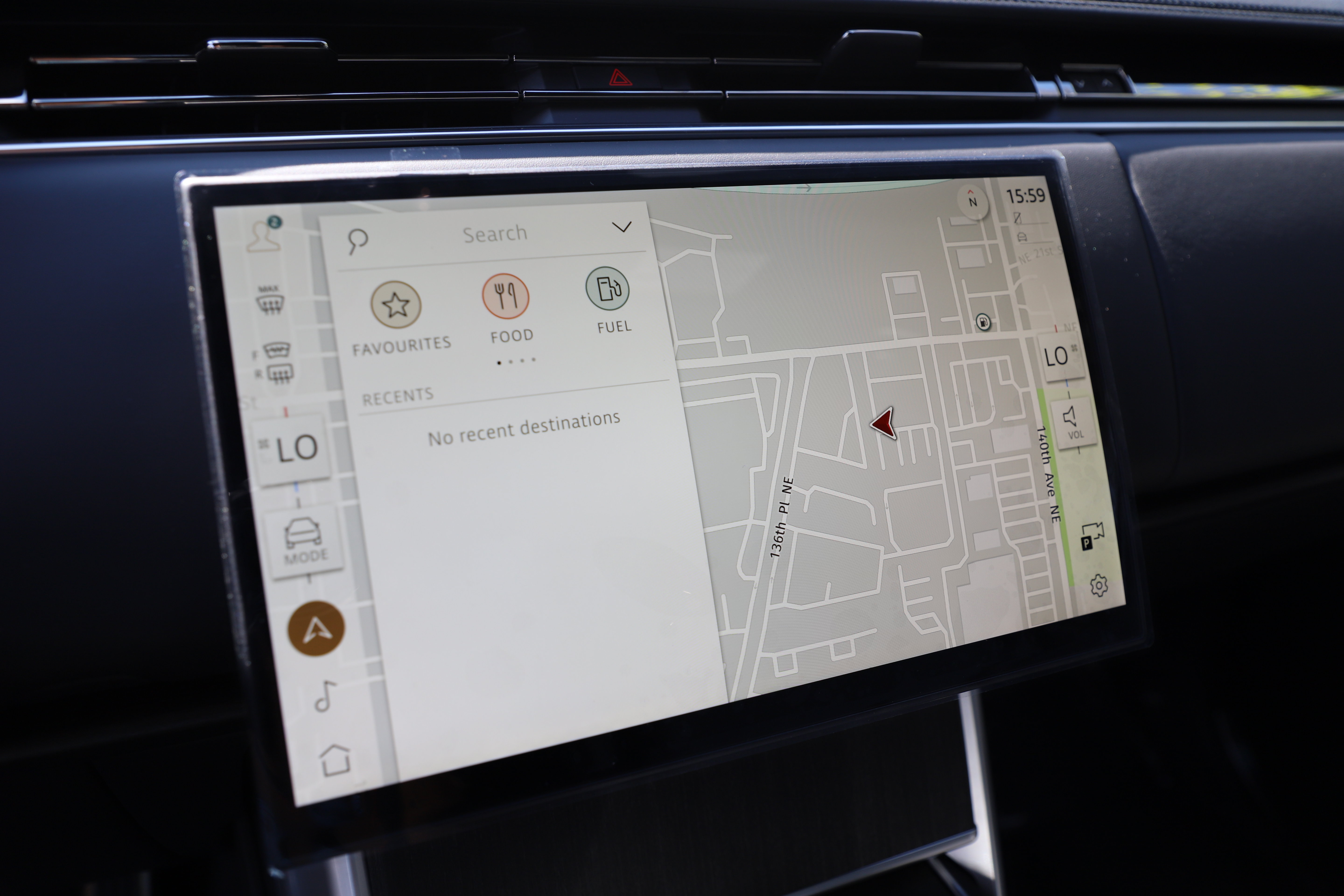 New 2026 Land Rover Range Rover SE AWD/4WD image 19
