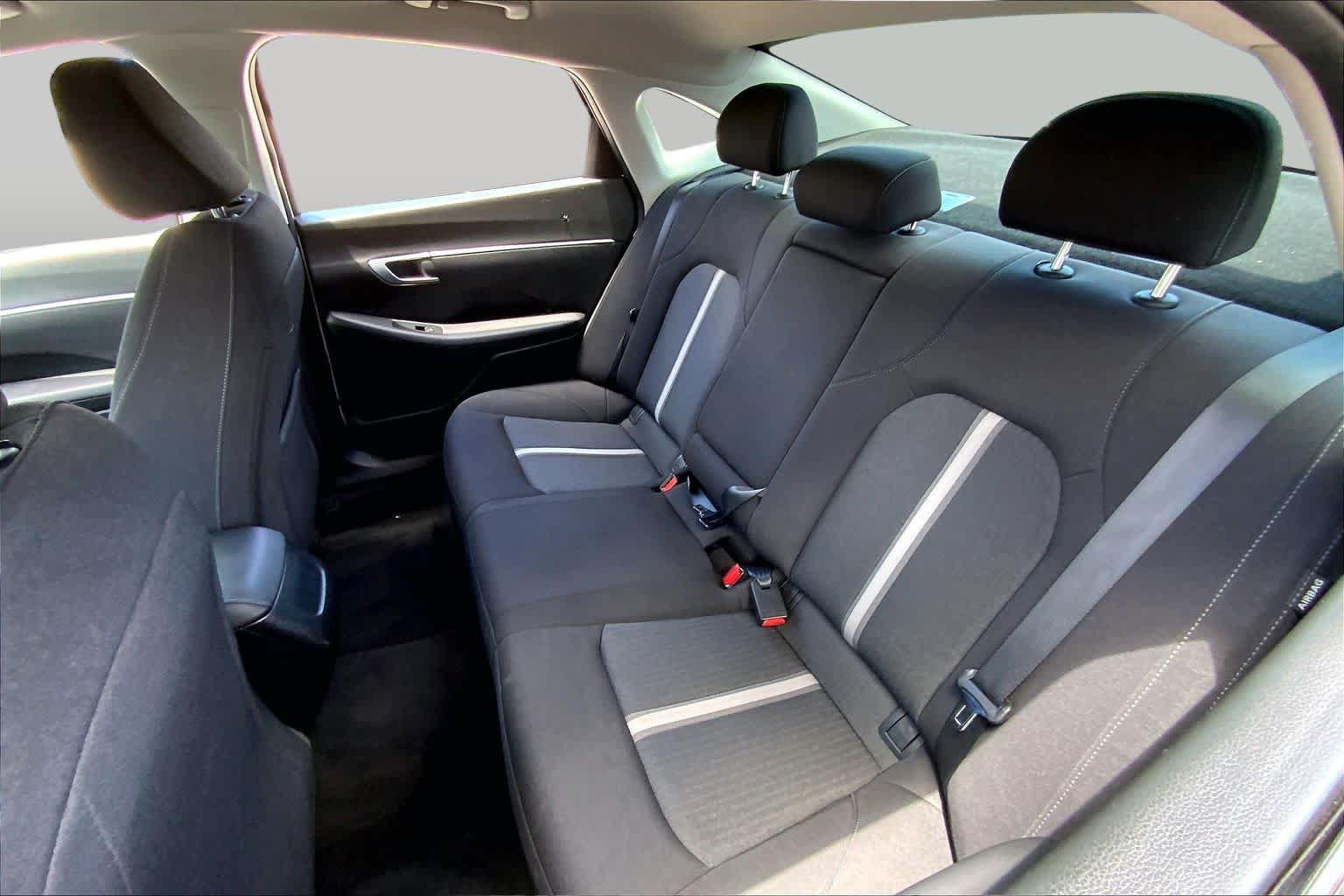 Used 2025 Hyundai Sonata SEL FWD image 19