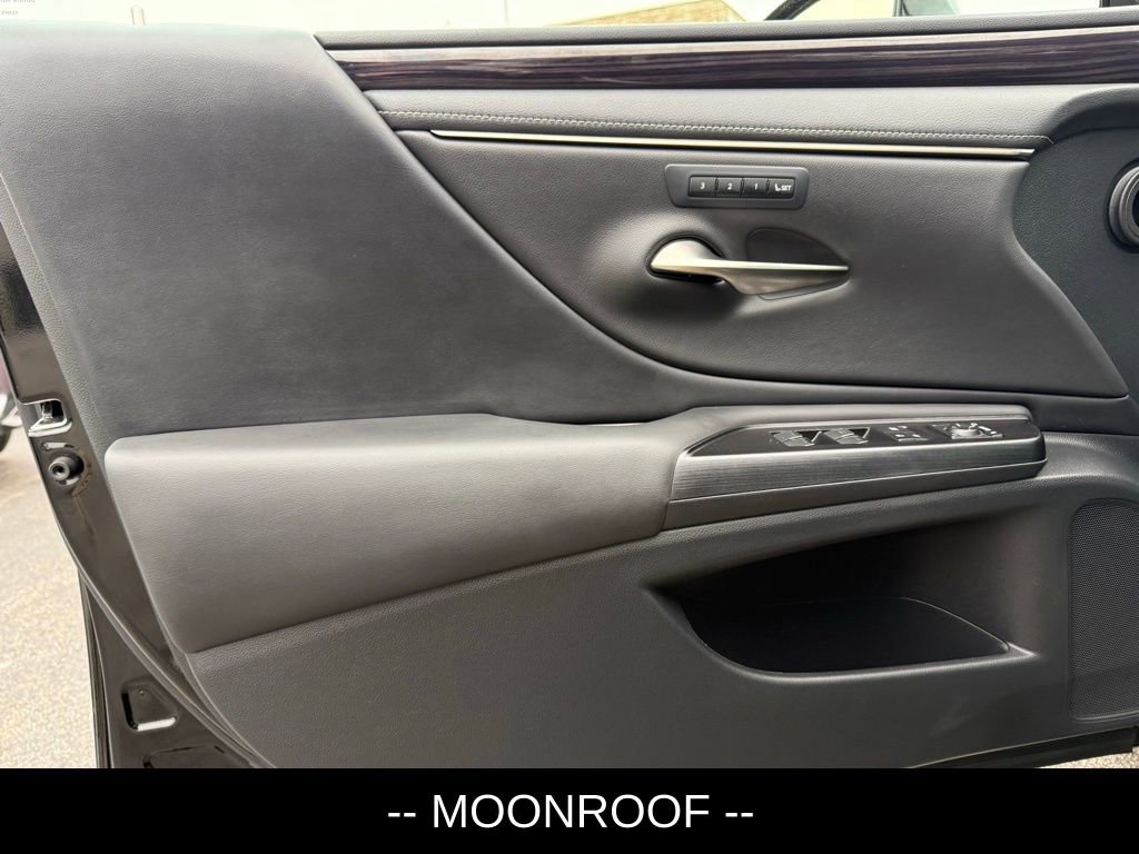 Used 2021 Lexus ES 250 w/ Premium Package image 5