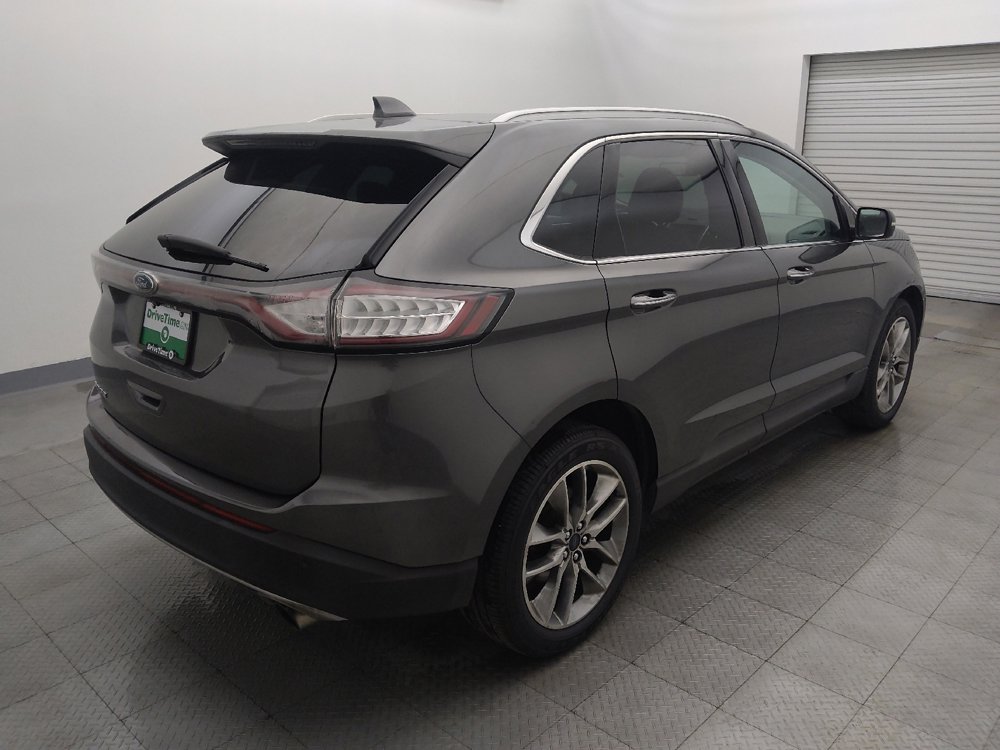 Used 2017 Ford Edge Titanium w/ Technology Package FWD image 9