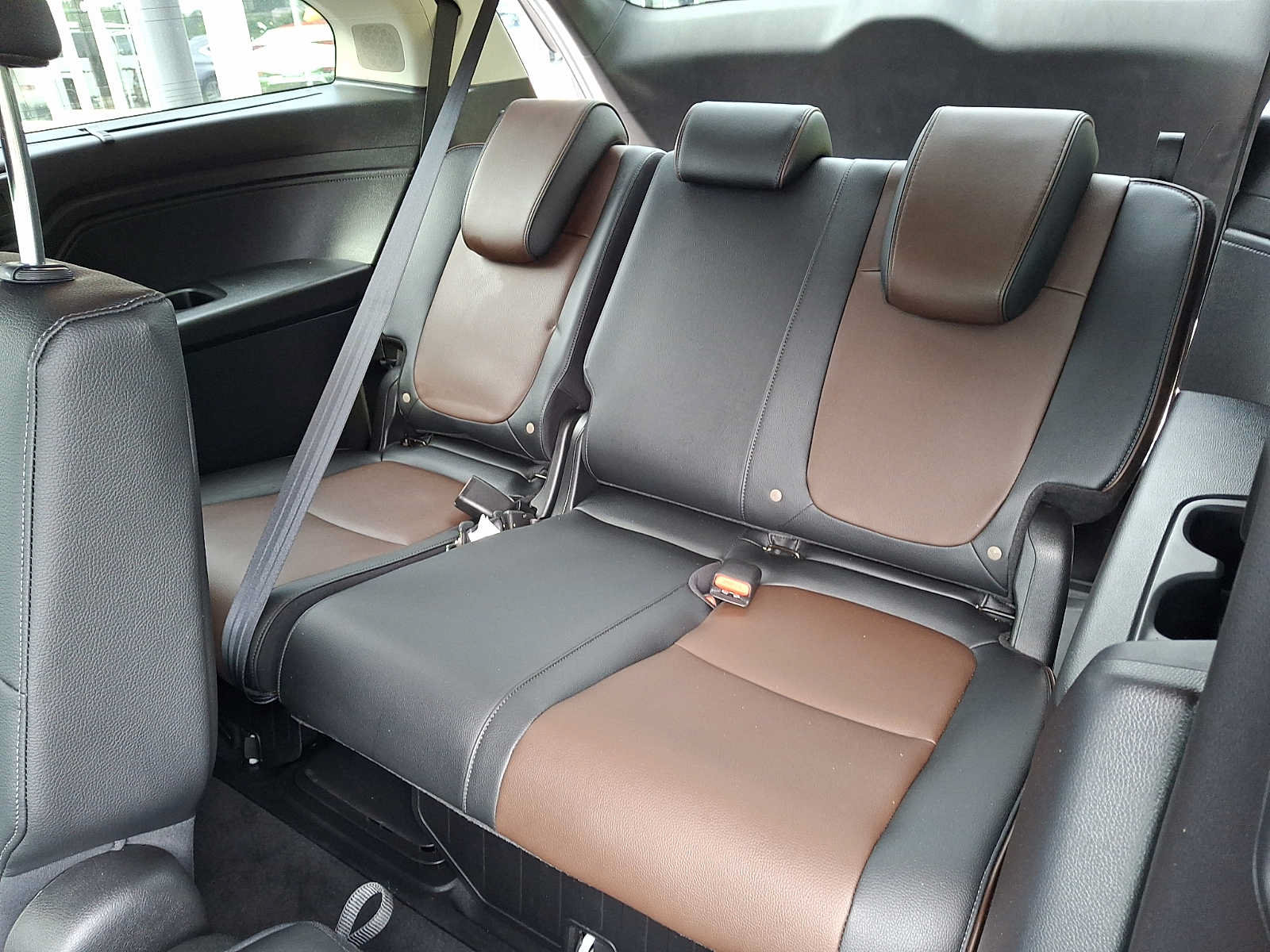 Used 2025 Honda Odyssey Elite image 9