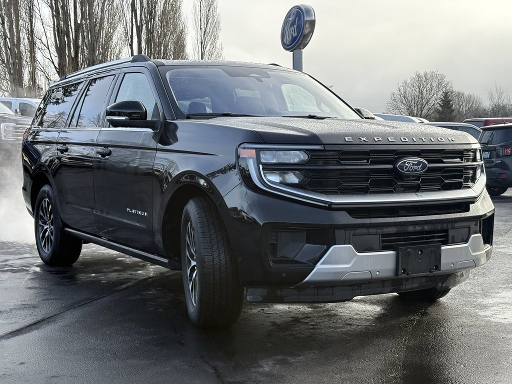 Certified 2025 Ford Expedition Max Platinum image 4
