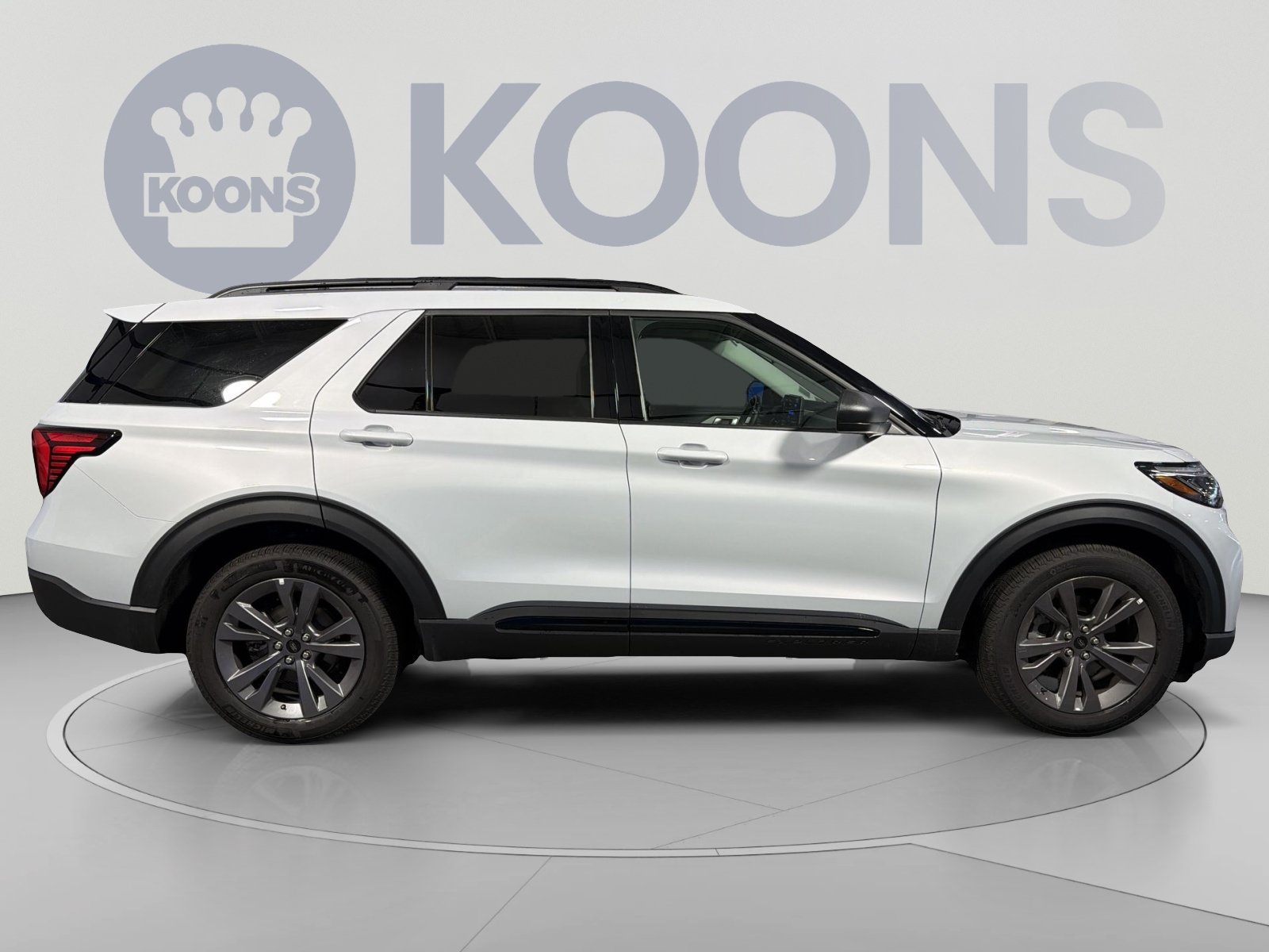 New 2026 Ford Explorer Active w/ Active Comfort Package AWD/4WD image 8