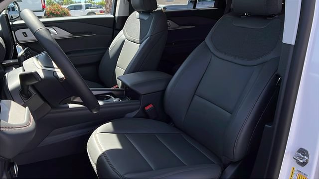 New 2026 Ford Explorer Active w/ Active Comfort Package RWD image 17