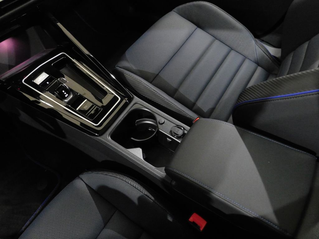 Used 2026 Volkswagen Golf image 77