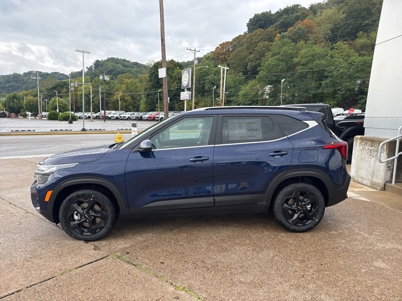 New 2026 Kia Seltos EX w/ EX Sunroof Package image 4