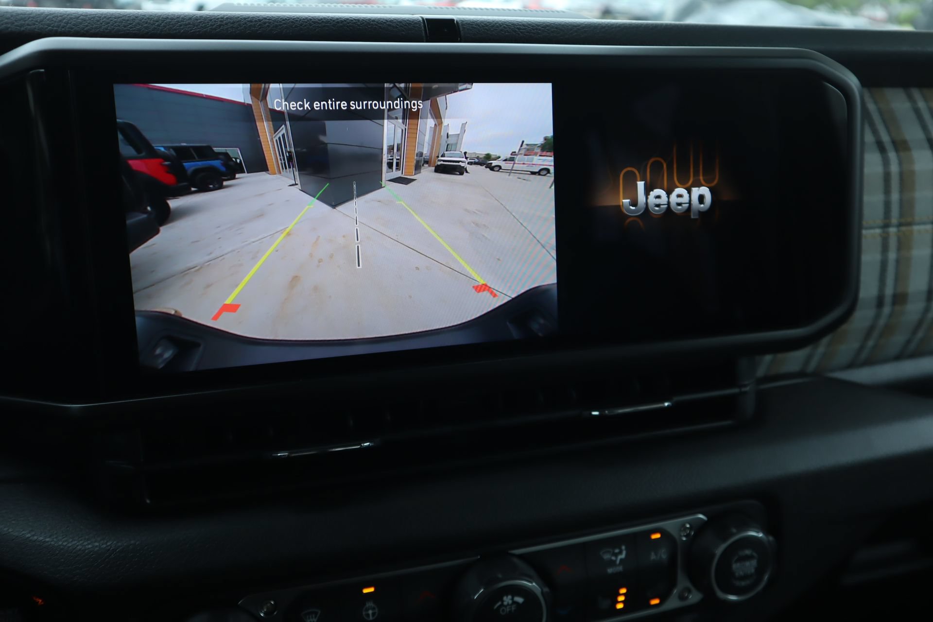 New 2026 Jeep Gladiator Sport AWD/4WD image 6