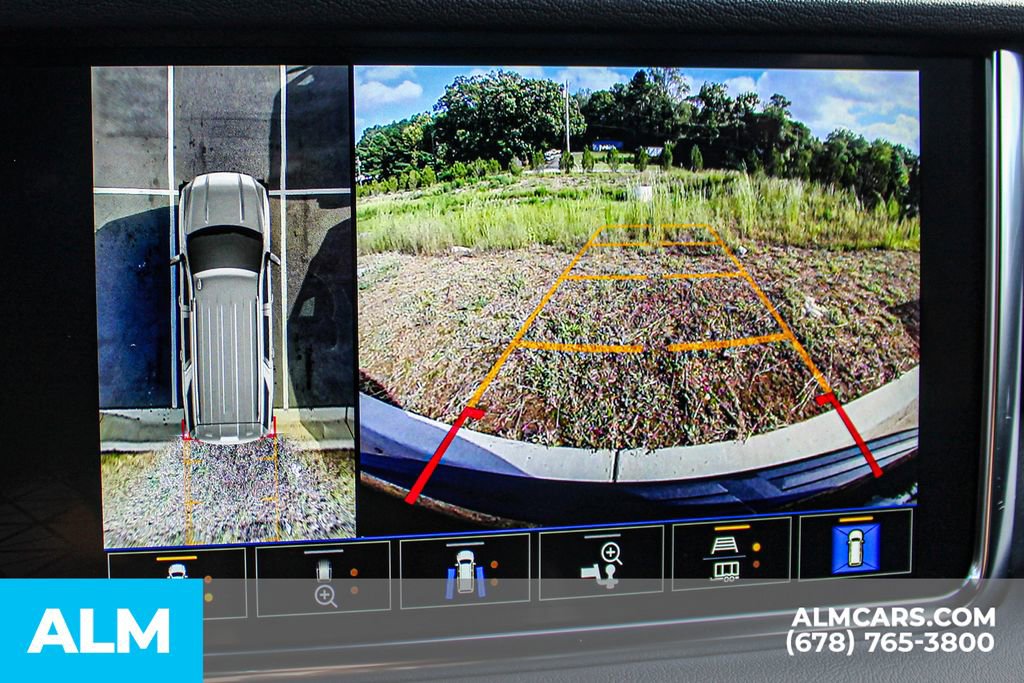 Used 2024 GMC Yukon Denali image 35