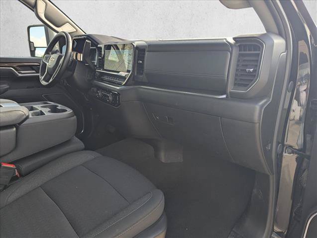 Used 2025 Chevrolet Silverado 2500 LT w/ Convenience Package AWD/4WD image 15