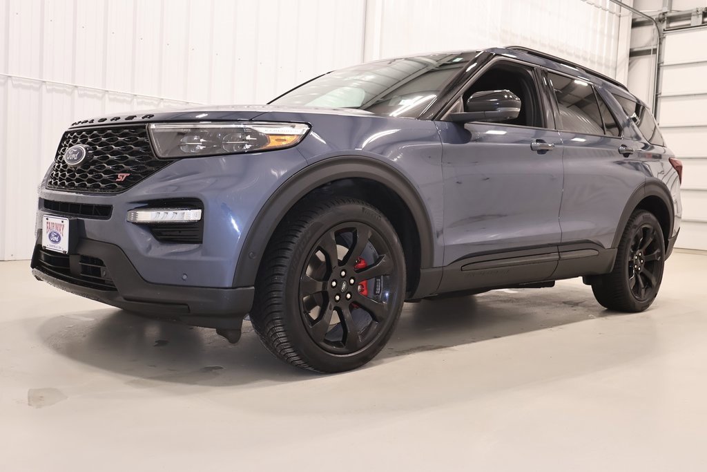 Certified 2021 Ford Explorer ST w/ Equipment Group 401A image 6
