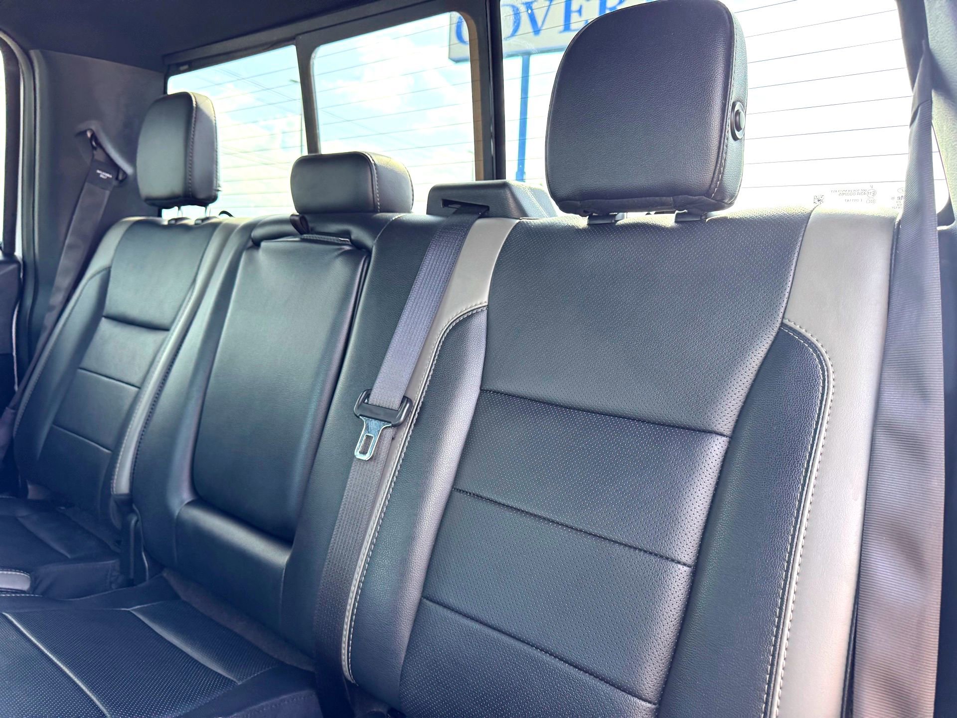 Used 2017 Ford F150 Raptor w/ Equipment Group 802A Luxury image 17