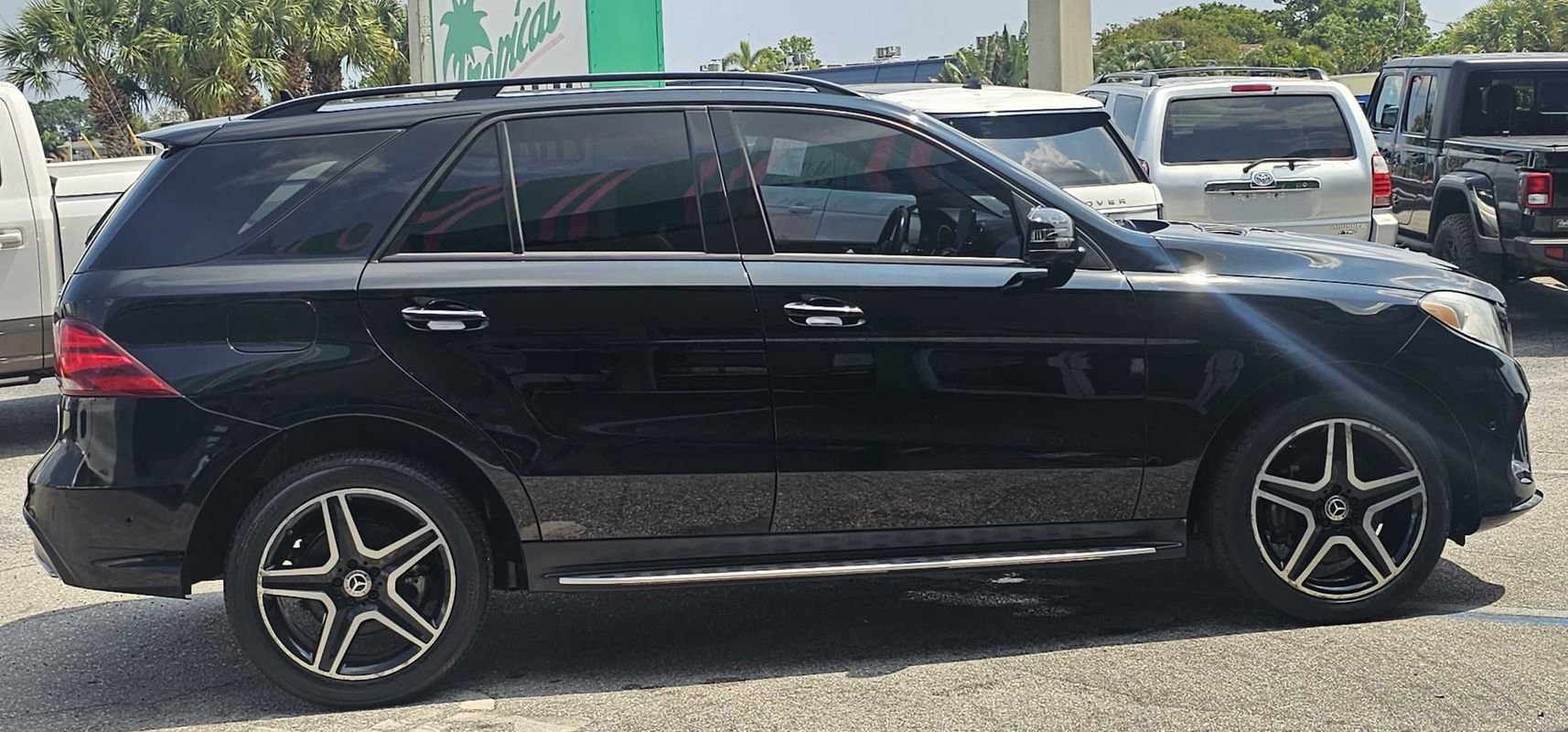 Used 2017 Mercedes-Benz GLE 350 4MATIC image 22