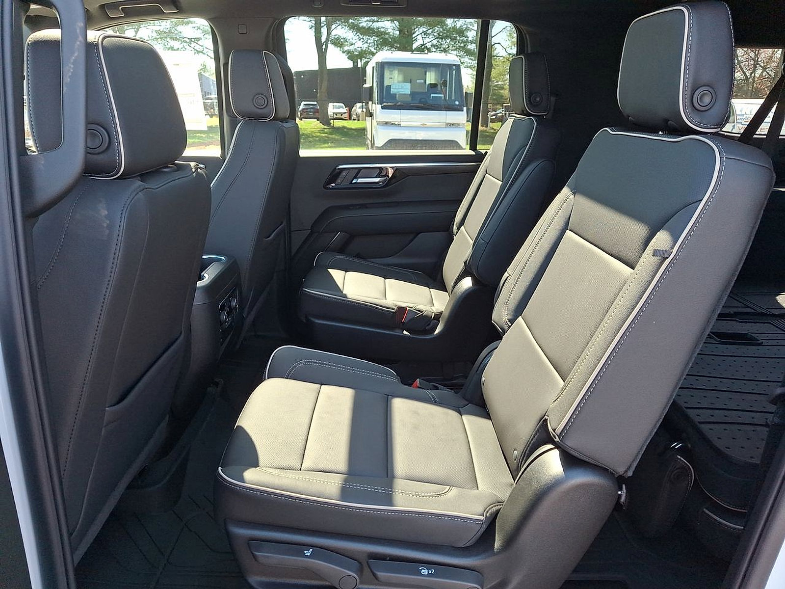 New 2026 Chevrolet Suburban Premier w/ Sun And Tow Package image 13