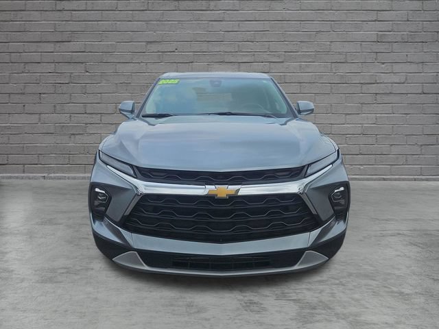 Used 2025 Chevrolet Blazer LT FWD image 8