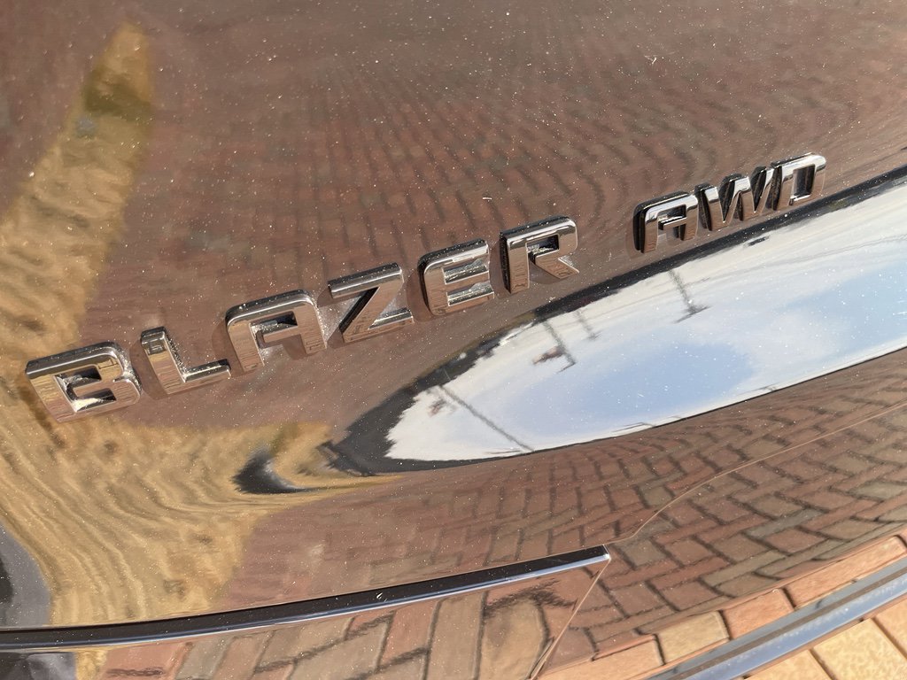 Used 2023 Chevrolet Blazer RS w/ Driver Confidence II Package AWD/4WD image 14